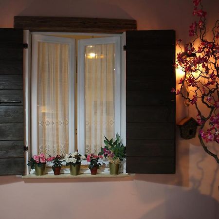Appartamento Balcone Fiorito Fonzolo Kültér fotó